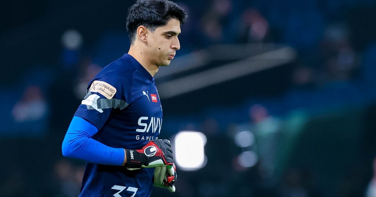 "يتعافى بشكل سريع".. بونو يقترب من المشاركة أمام النصر