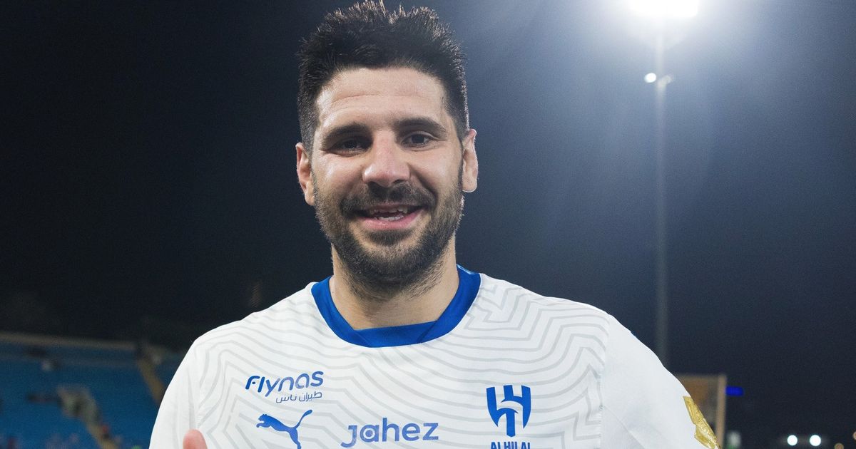 الهلال السعودي يعلن "متابعة طبية دقيقة" لوضع ميتروفيتش