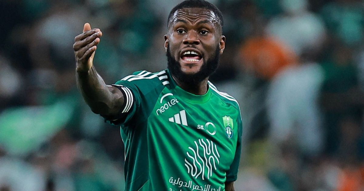 هل يعود لاعب الأهلي السعودي كيسي لإيطاليا للمرة الثالثة؟