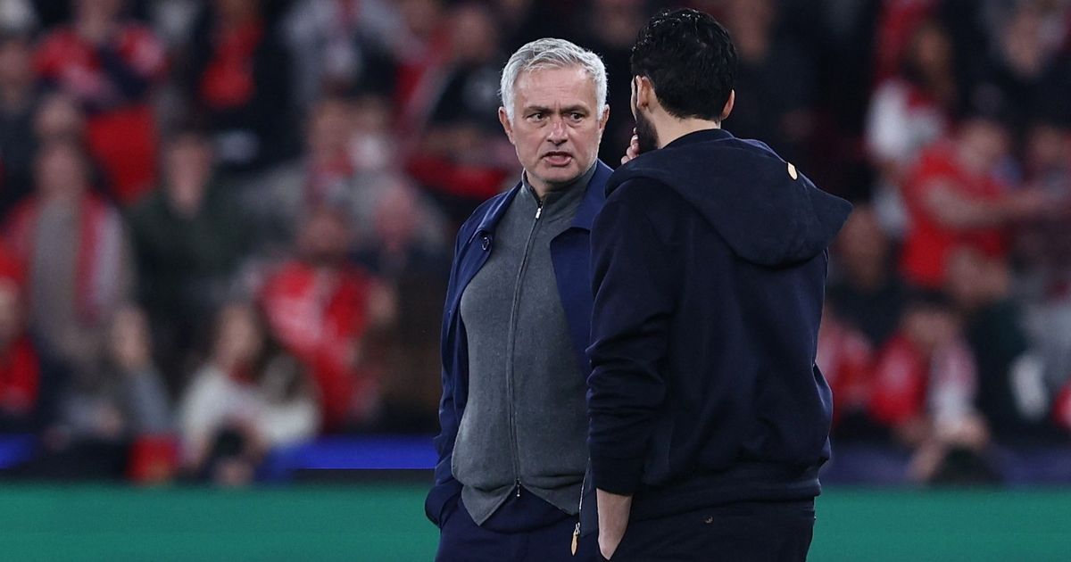 مورينيو يحدد شرطين للموافقة على تدريب ريال مدريد
