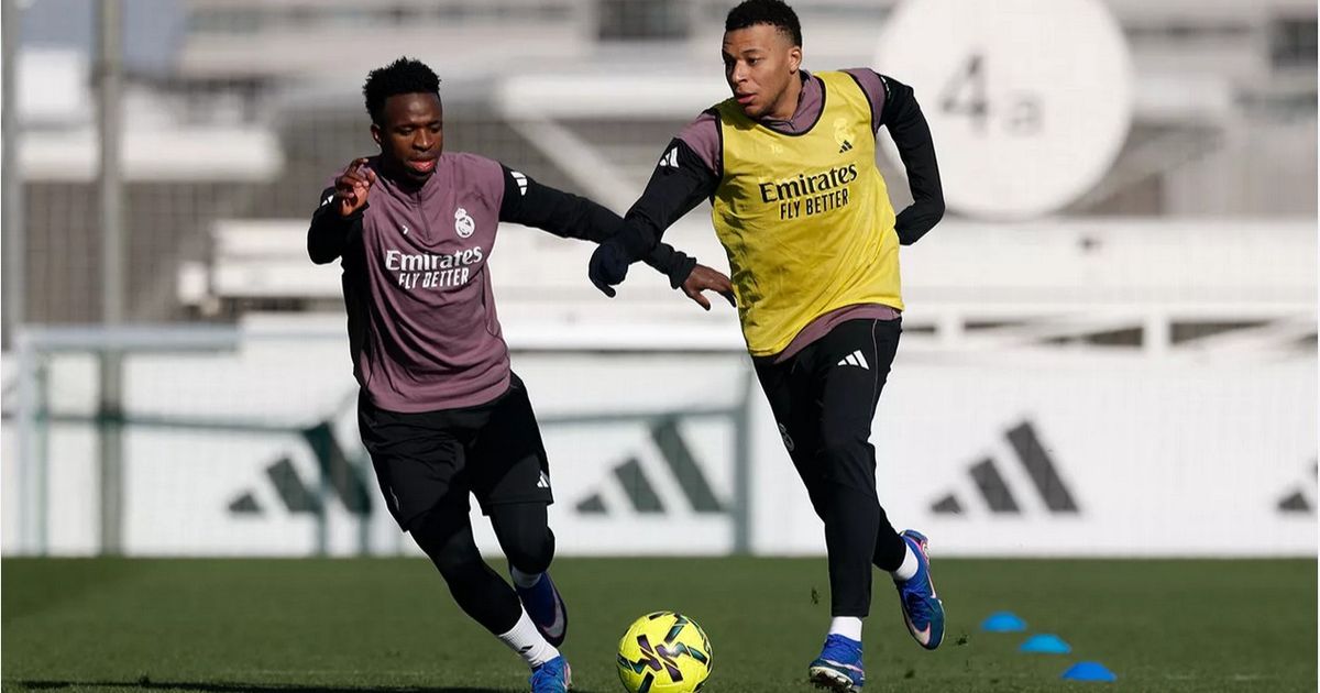 قائمة ريال مدريد أمام سوسيداد.. هل ينتزع قمة الليغا 48 ساعة؟