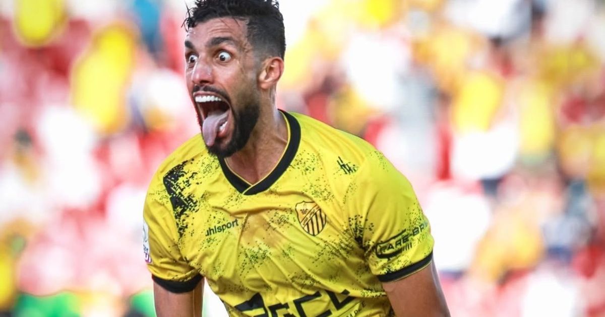 بعيداً عن المونديال.. سباق ناري بين 4 فرق في جولة حسم الدوري المغربي