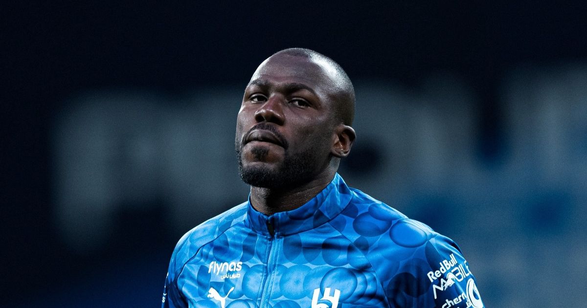 بعد نيفيز.. الهلال يحاول تمديد عقد كوليبالي