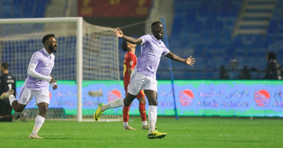 ذاق من نفس الكأس.. القادسية يسقط بثلاثية نظيفة أمام التعاون