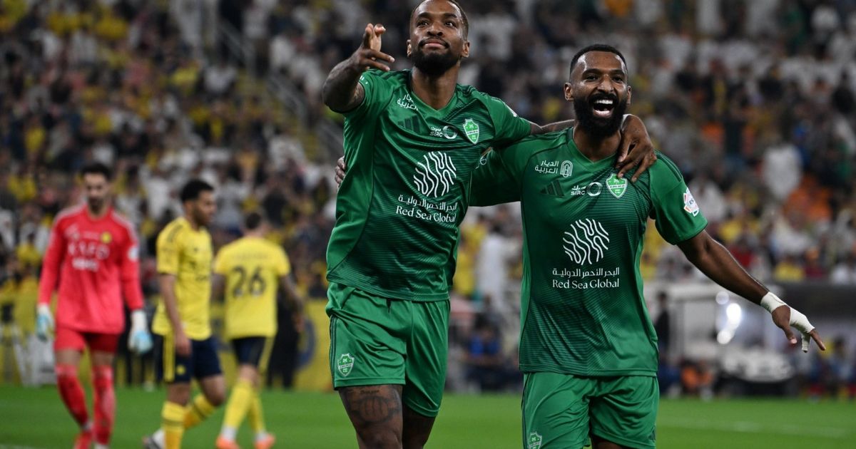 شاهد.. إيفان توني يشعل كلاسيكو الأهلي والنصر بثنائية مبكرة