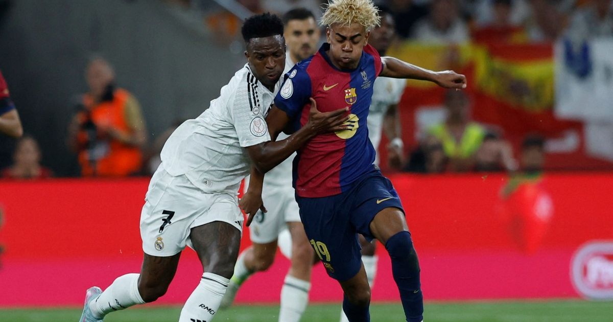 "كلاسيكو الأرض".. مواعيد مباريات اليوم الأحد 11 أبريل 2025