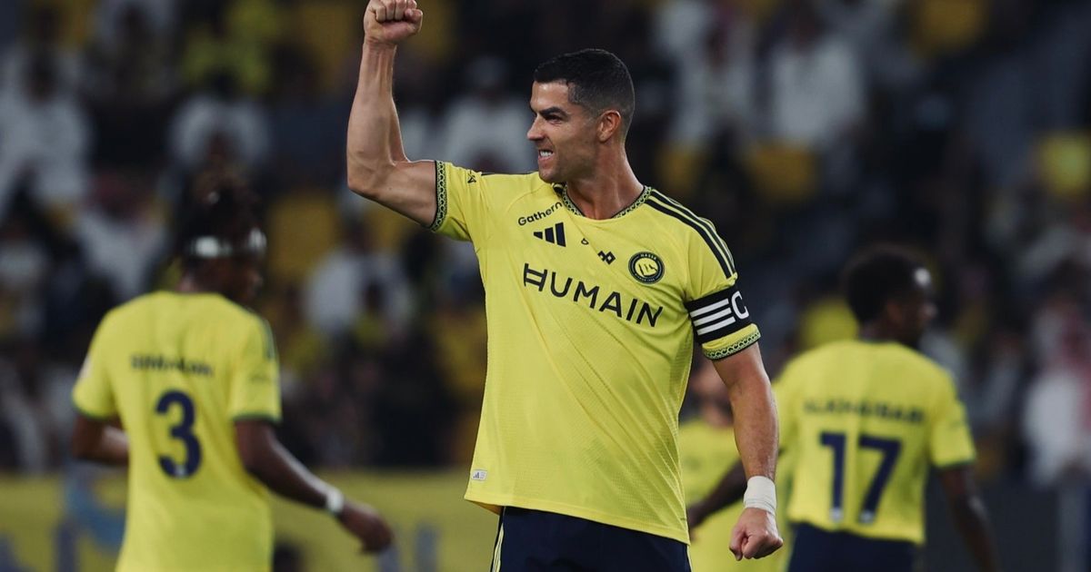 كم هدفاً يفصل رونالدو عن الـ1000 بعد هاتريك الخلود؟