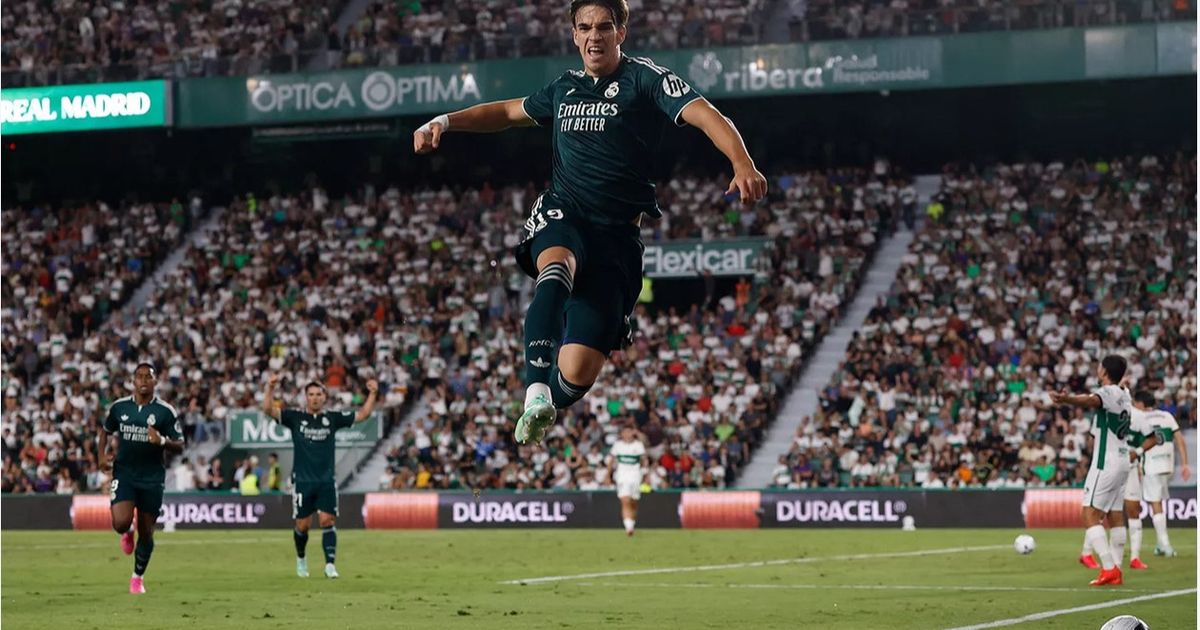 ماذا قال كارلوس إسبي عن تجربته الجديدة مع ريال مدريد؟