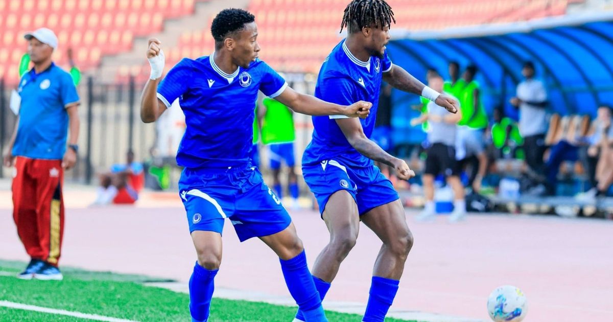 الصالح نيوز : الهلال يضع قدماً في مجموعات دوري أبطال إفريقيا وخسارة مولودية الجزائر
