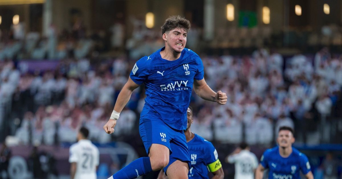 ضربة للهلال.. يوسف أكتشيشيك يخضع لجراحة ويغيب لأسابيع