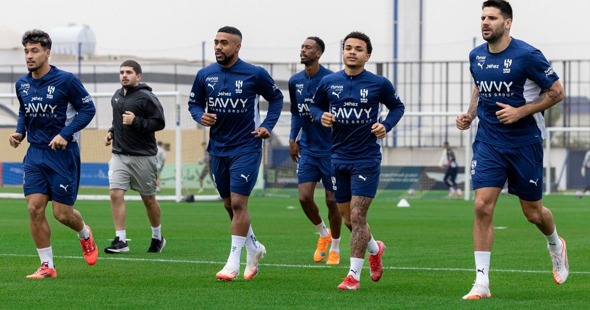 دفاع جديد.. تشكيلة الهلال أمام الفيحاء في الدوري السعودي