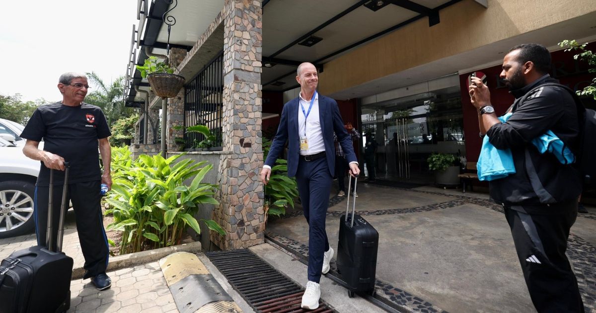 متى يستطيع الأهلي التخلص من توروب دون دفع الشرط الكارثي؟