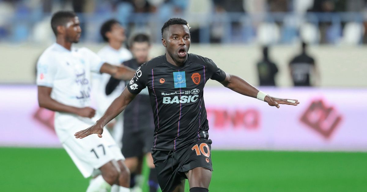 بعدما كبح الاتحاد.. الفيحاء ينتزع فوزاً مثيراً من الأخدود