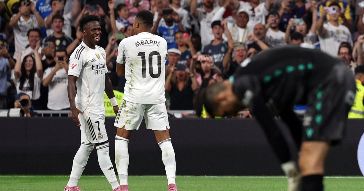ريال مدريد يطلب "رداً حاسماً" من فينيسيوس بعد "اجتماع فالديبيباس"