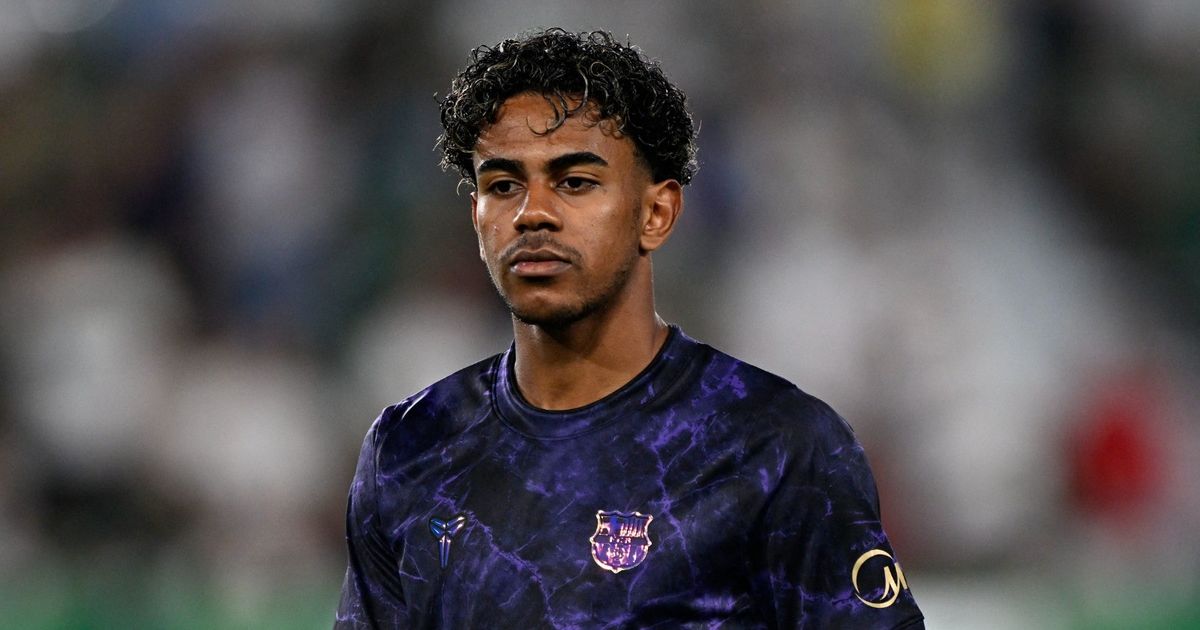 الركراكي يكشف كواليس اجتماعه مع لامين يامال لتمثيل المغرب