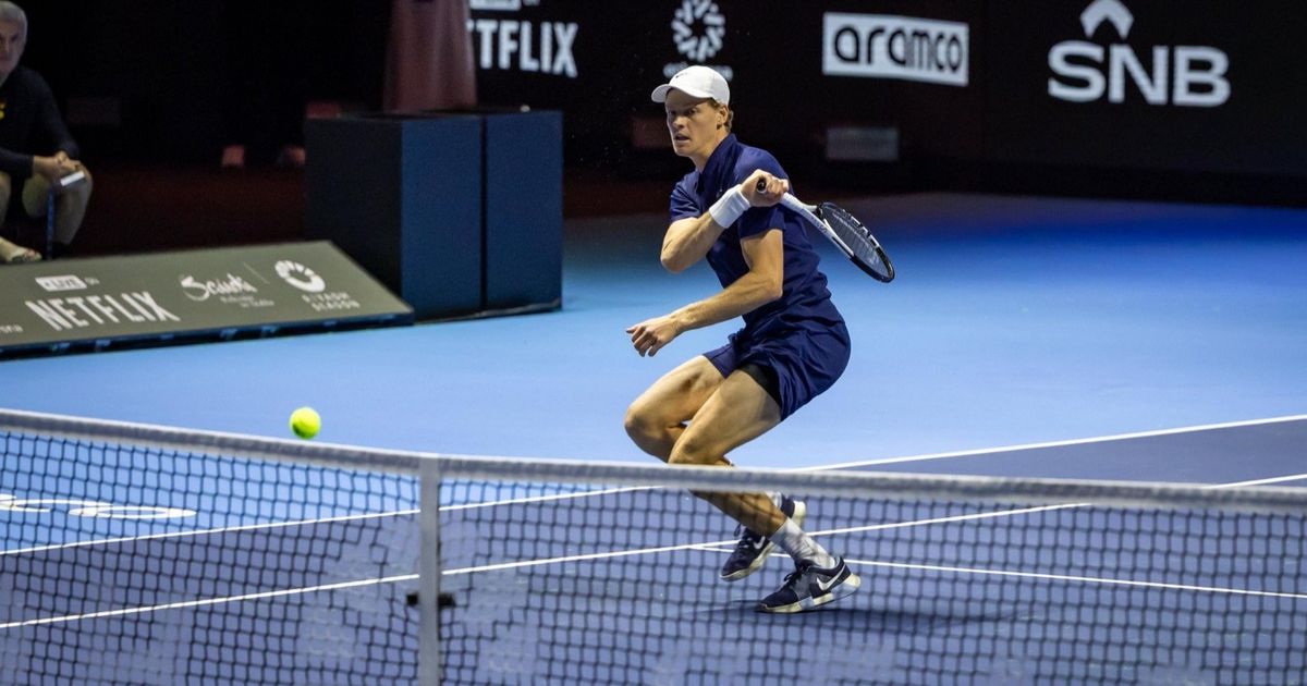 "Six Kings Slam".. سينر يلاقي دجوكوفيتش في نصف النهائي