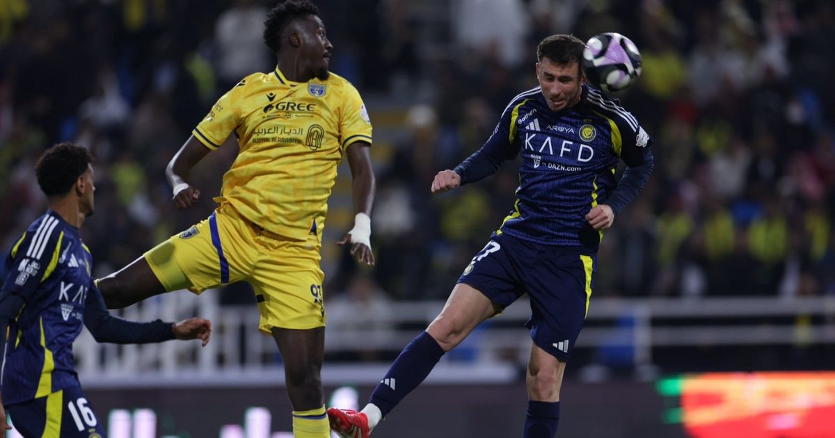 لابورت يطالب مهاجمي النصر بــ"استغلال الفرص وتسجيل الأهداف"