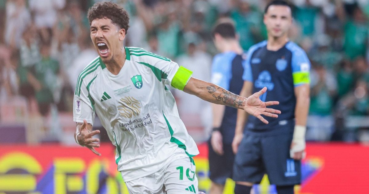 فيرمينو يحلم بلقب آسيوي ويايسله يطالب لاعبيه بالمزيد أمام الهلال