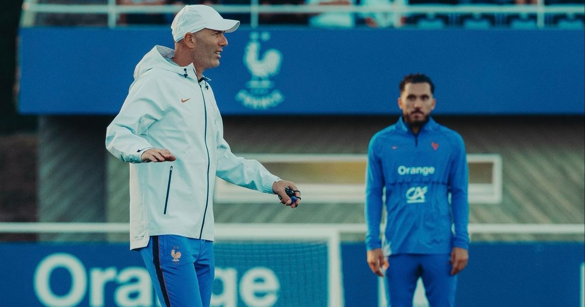 ريان شرقي وهجوم ناري.. تشكيلة زيدان الأولى مع منتخب فرنسا