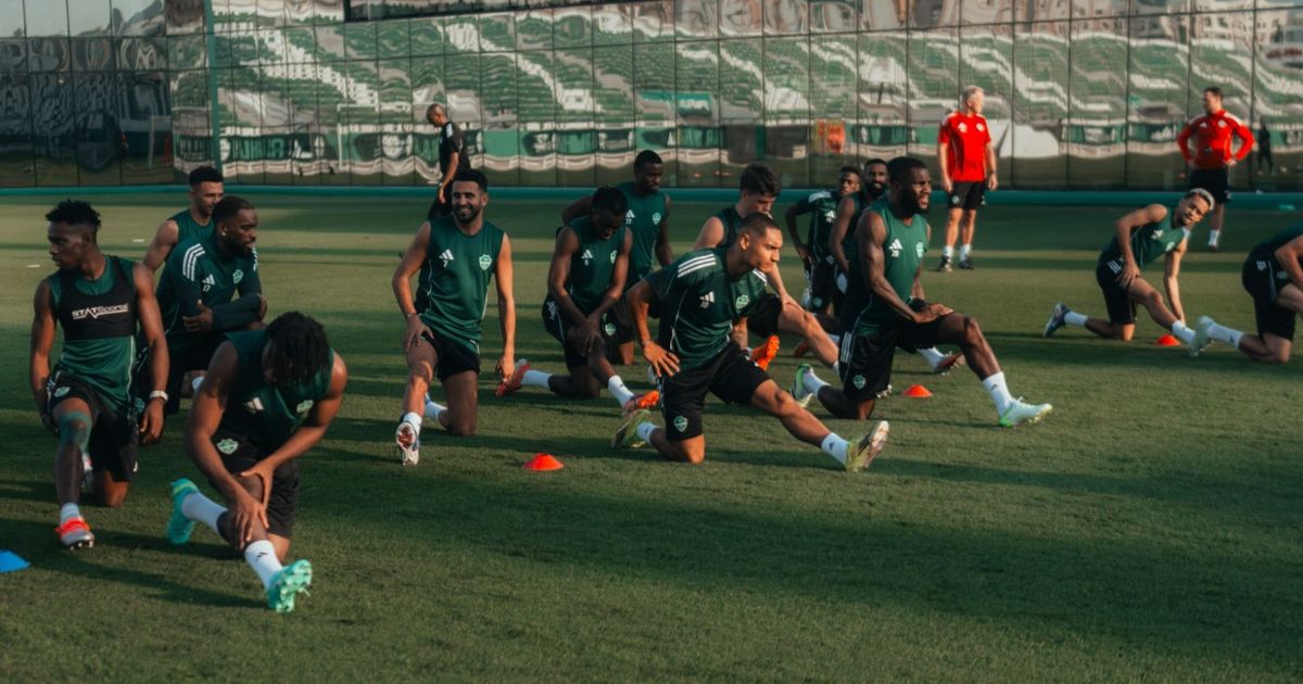 موعد مباراة الشباب والأهلي في دوري روشن السعودي