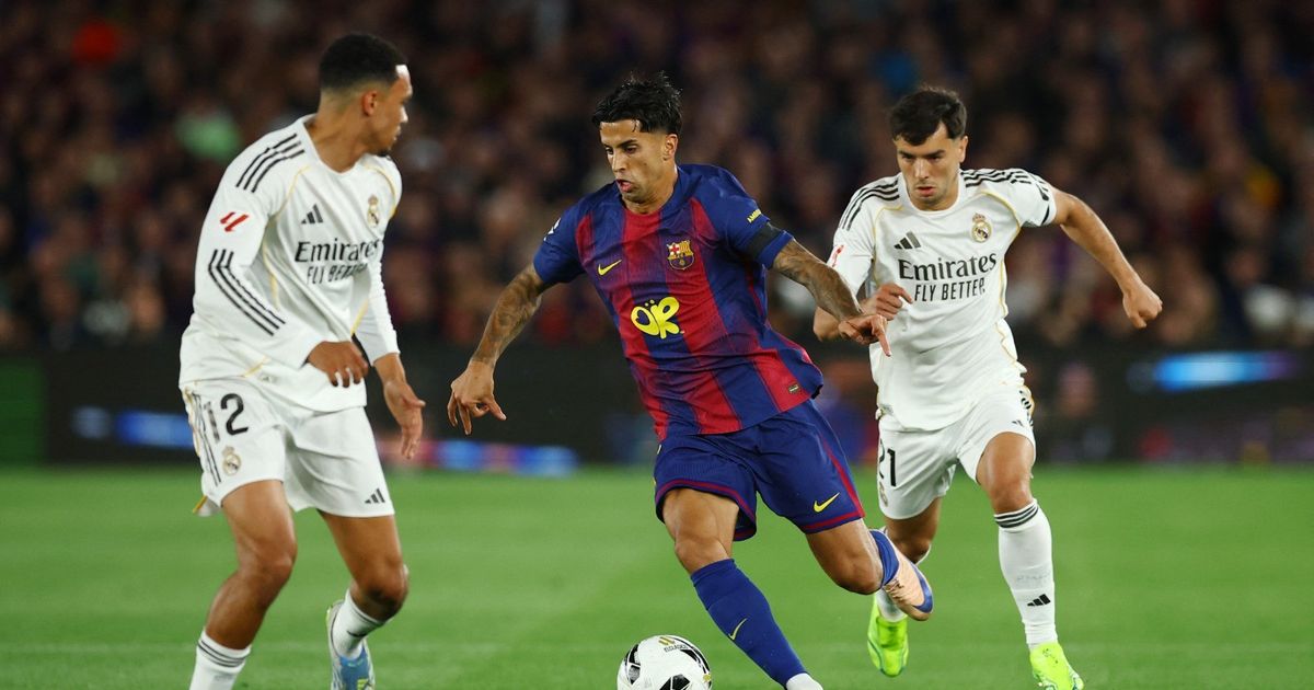كانسيلو لاعب الهلال يقترب من الانتقال إلى برشلونة مقابل 10 ملايين يورو