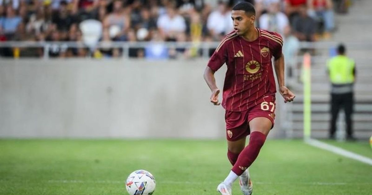 الاتفاق يضمّ المهاجم البرازيلي جواو كوستا من روما