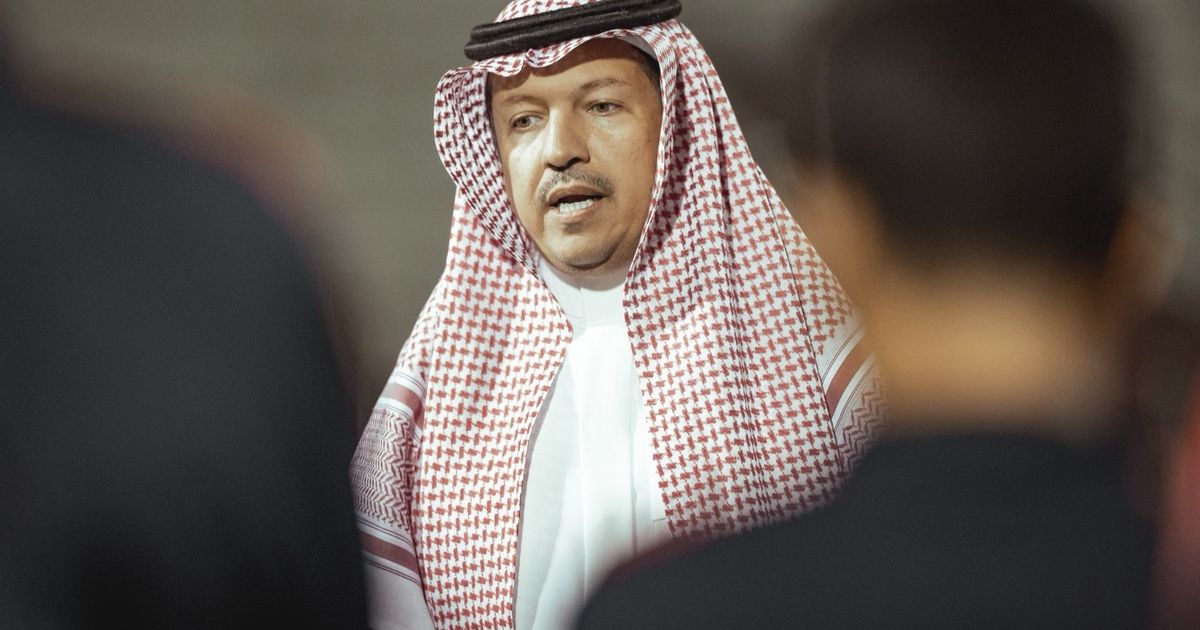 رئيس الرياض لـ"الشرق": توزيع الإيرادات وحقوق البث يحتاج إلى مراجعة
