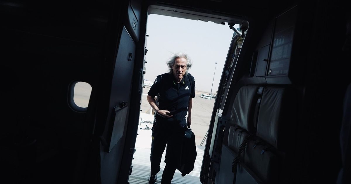 جيسوس يحذر من "أفضلية نسبية" للوصل أمام النصر في معركة "العقول البرتغالية"