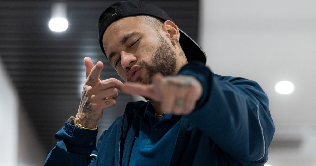 نيمار يتحدث عن "أكبر مفاجأة" في الهلال و"العلاقة المتوترة" في باريس