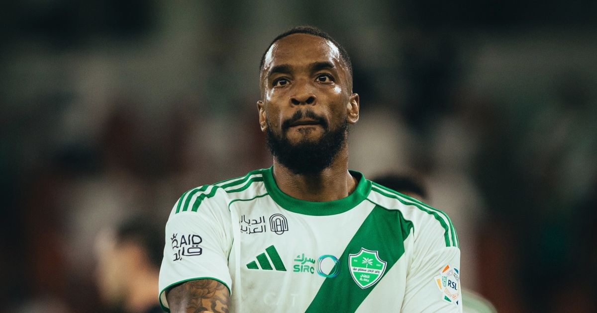 إيفان توني يتفوّق على رياض محرز في مباراة الأهلي والنجمة