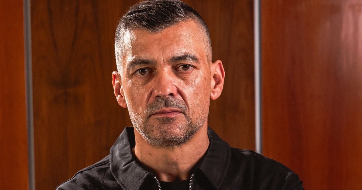 كونسيساو يتحدى الجميع: لا أؤمن بفقدان المنافسة