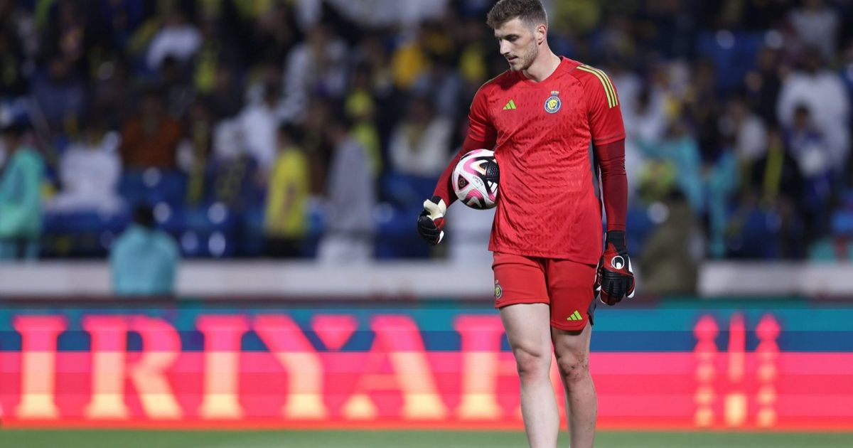 بينتو على حساب العقيدي في تشكيلة النصر الأساسية أمام الشباب