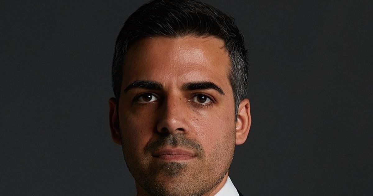 من هو كوتينيو المدير الرياضي الجديد لنادي النصر السعودي؟