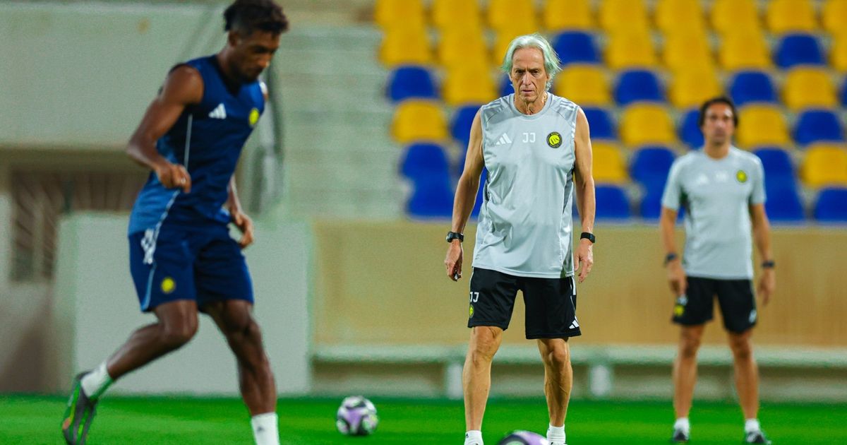 جيسوس يدعو جماهير النصر لمؤازرة الفريق بشكل أكبر