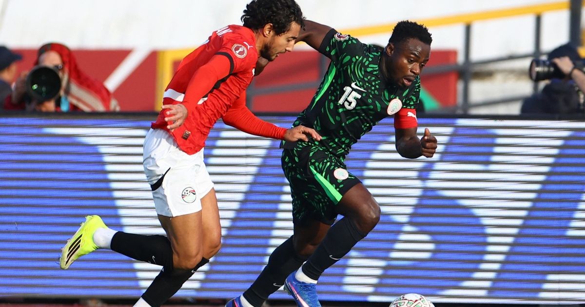 محمد هاني لاعب منتخب مصر يشرح طريقة إيقاف فينيسيوس ودوكو