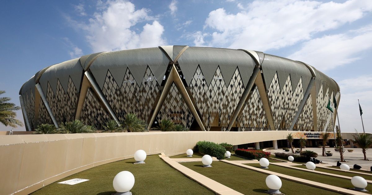 "الجوهرة المشعة" تنطفئ مقابل 90 مليون ريال