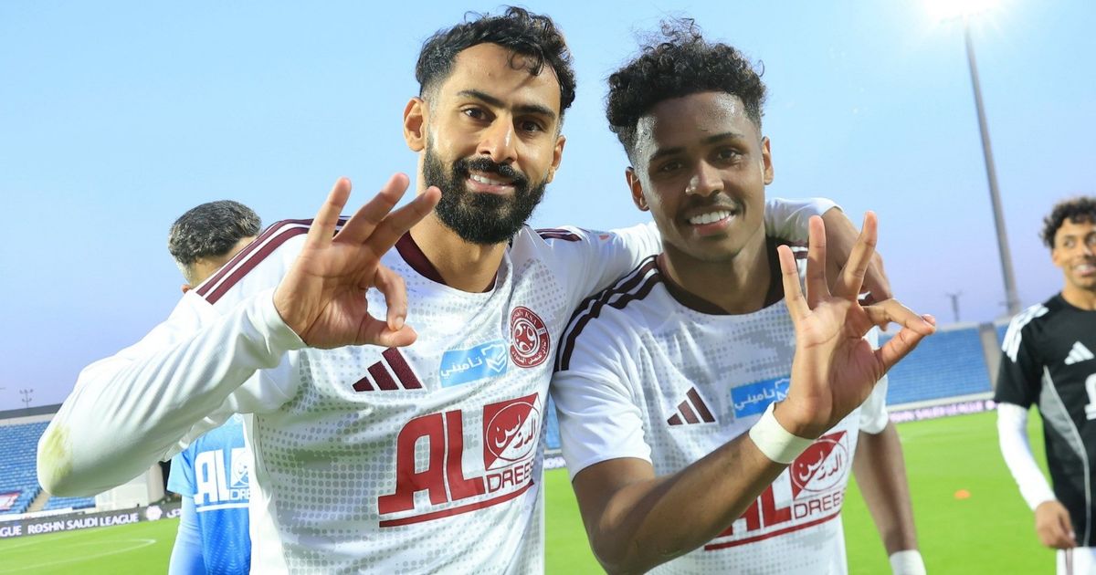 شاهد.. الفيصلي يخطف فوزاً ثميناً من أبها بهدف رائع