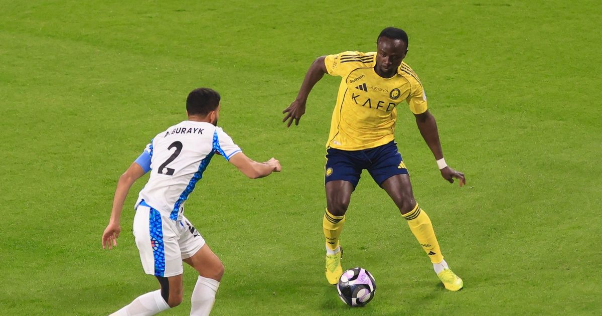 شاهد.. النصر يفشل في اختراق شباك نيوم بالشوط الأول في غياب رونالدو