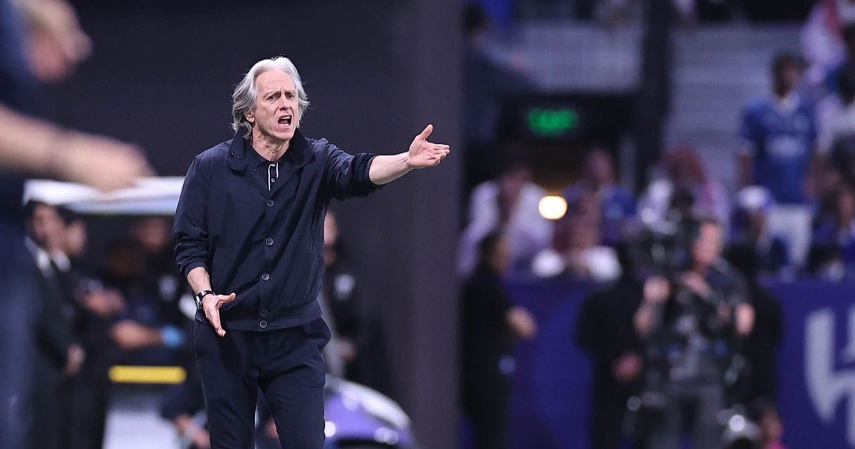 الهلال يحتفل بتجاوز جيسوس لرقم رامون دياز في الدوري السعودي