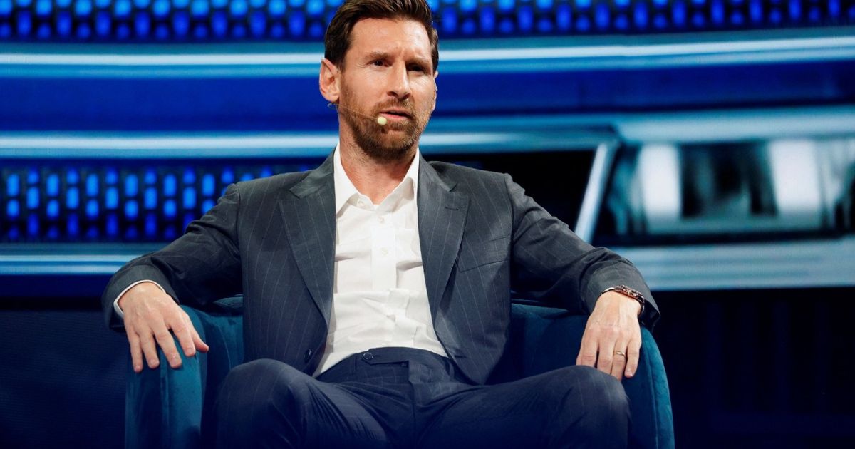 ما هو دور ليونيل ميسي في انتخابات برشلونة؟
