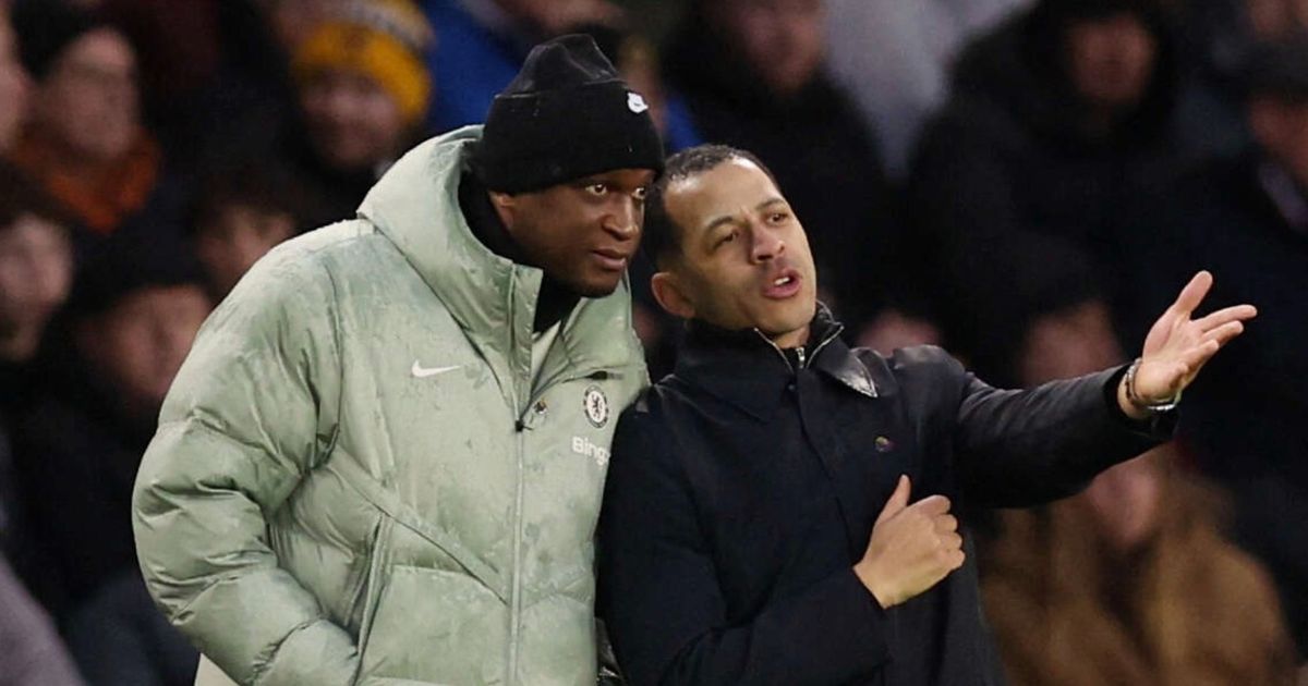 مدرب تشيلسي يشيد بكول بالمر وينتظر المزيد من تشيلسي