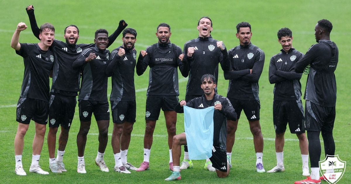 الأهلي يوافق على تعويض الهلال في السوبر السعودي