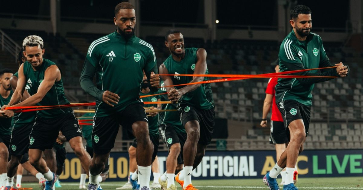 الهلال والأهلي في الإمارات.. مواعيد مباريات اليوم الاثنين 9 فبراير