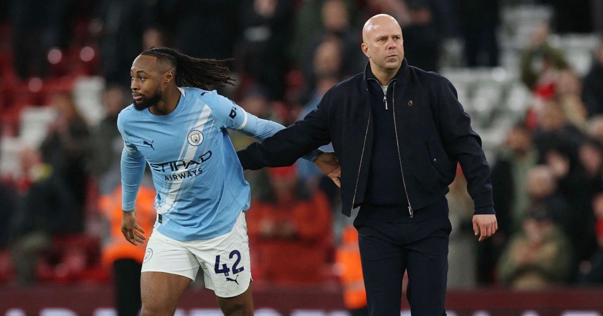 سلوت عن لقطة صلاح وغيهي: هناك مَن سيزعجه رأيي لكنني لن أتوقف