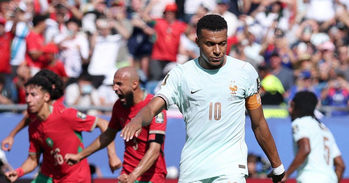 مساحات سبورت : هالاند يساند مبابي: الانتظار 5 دقائق لتسديد ركلة جزاء وقت طويل