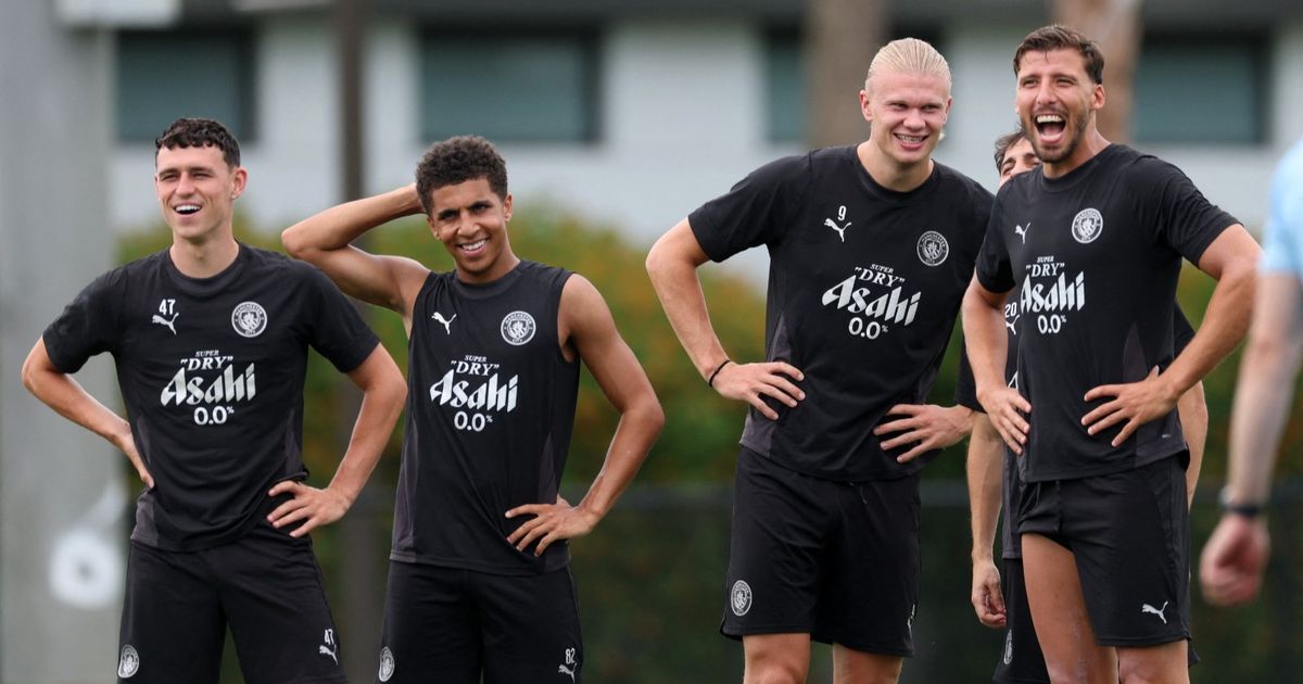 تشكيلة مانشستر سيتي الأساسية ضد الهلال.. قوة هجومية هائلة