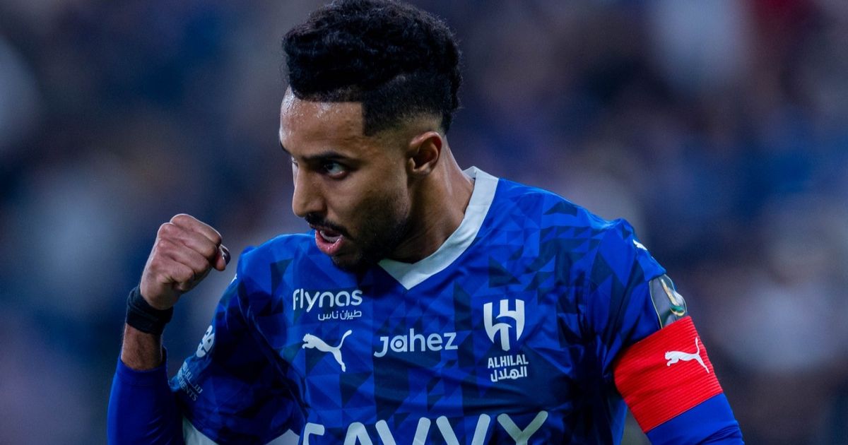 ضربة ثانية.. إصابة الدوسري قائد الهلال في العضلة الضامة