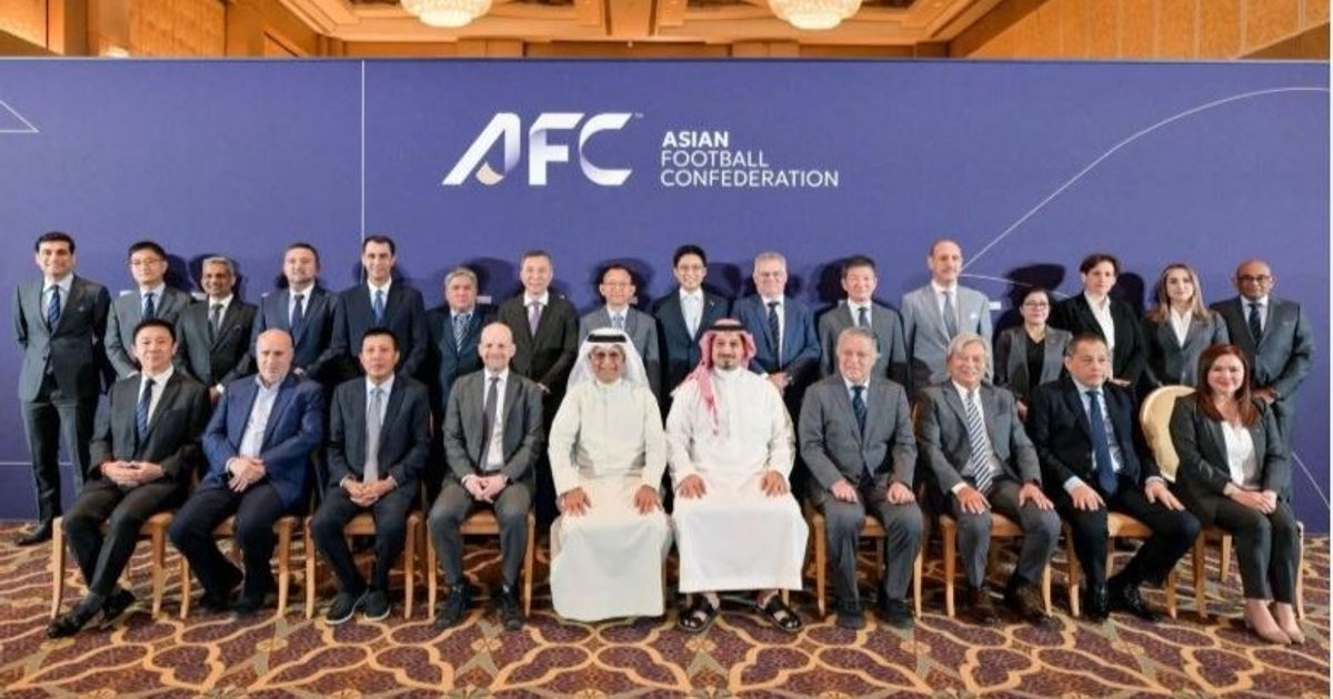 الشيخ سلمان: السعودية أصبحت محوراً رئيسياً لكرة القدم الآسيوية