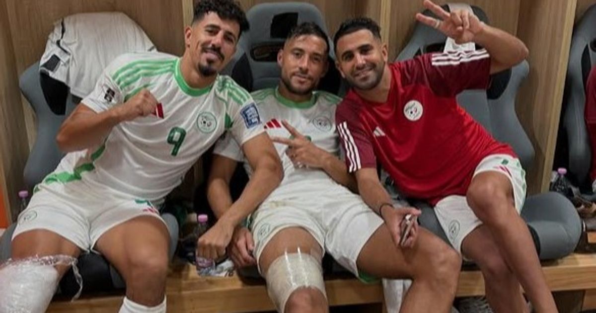 بلايلي وبونجاح يغادران معسكر الجزائر