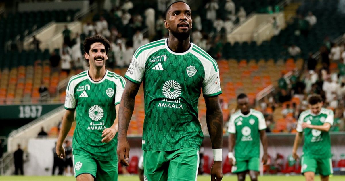 إيفان توني الأفضل وتقييم صادم لأسوأ لاعب في مباراة الأهلي وأبها